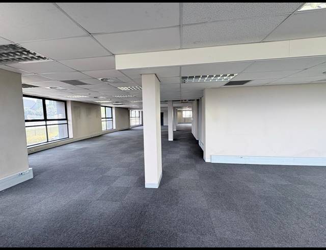 771M² OFFICE TO LET IN NOORDWYK